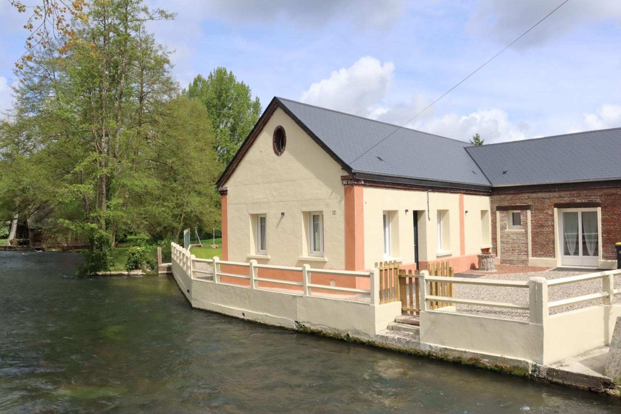 Au Clair Matin Sur L'Yeres Villa Sept-Meules Eksteriør bilde